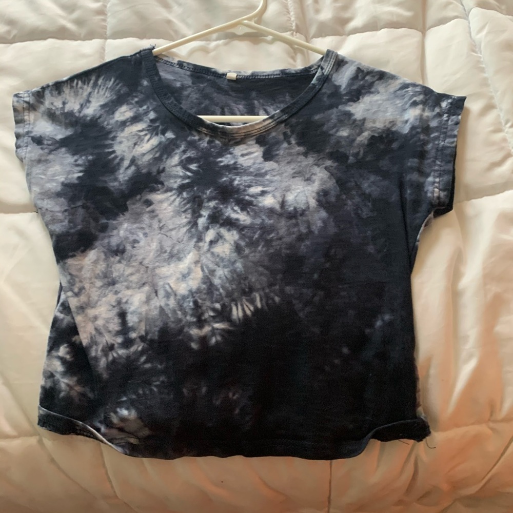 tie dye crop top